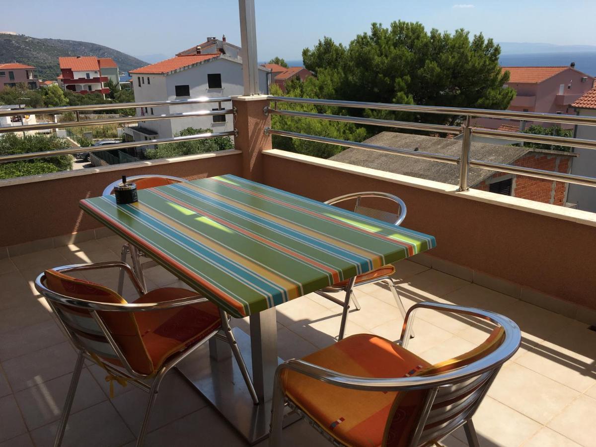 Apartmani Mia Trogir Exterior photo