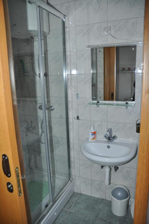 Apartmani Mia Trogir Exterior photo