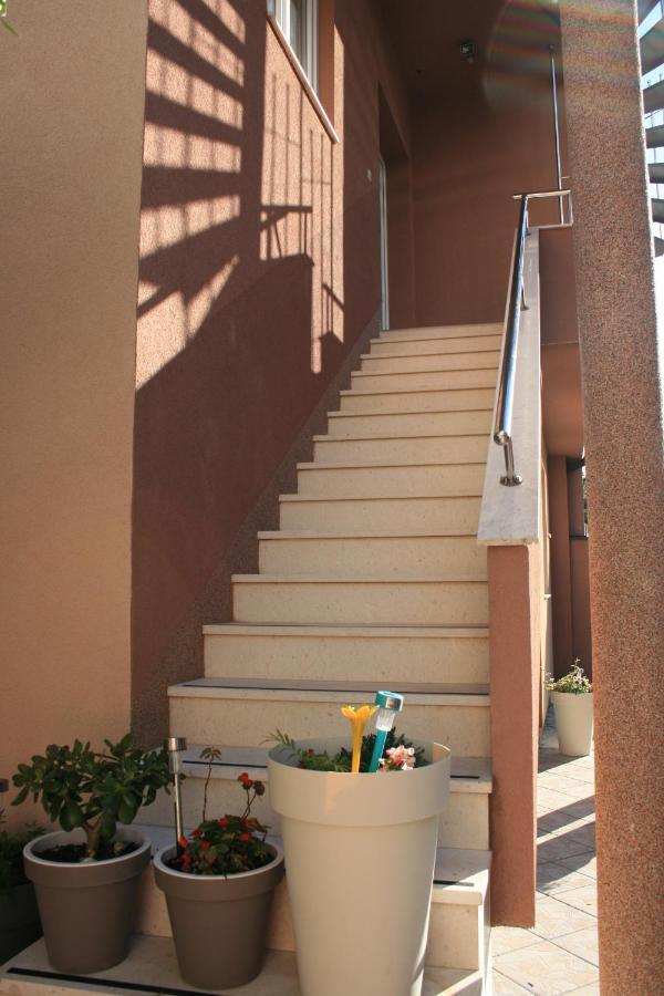 Apartmani Mia Trogir Exterior photo