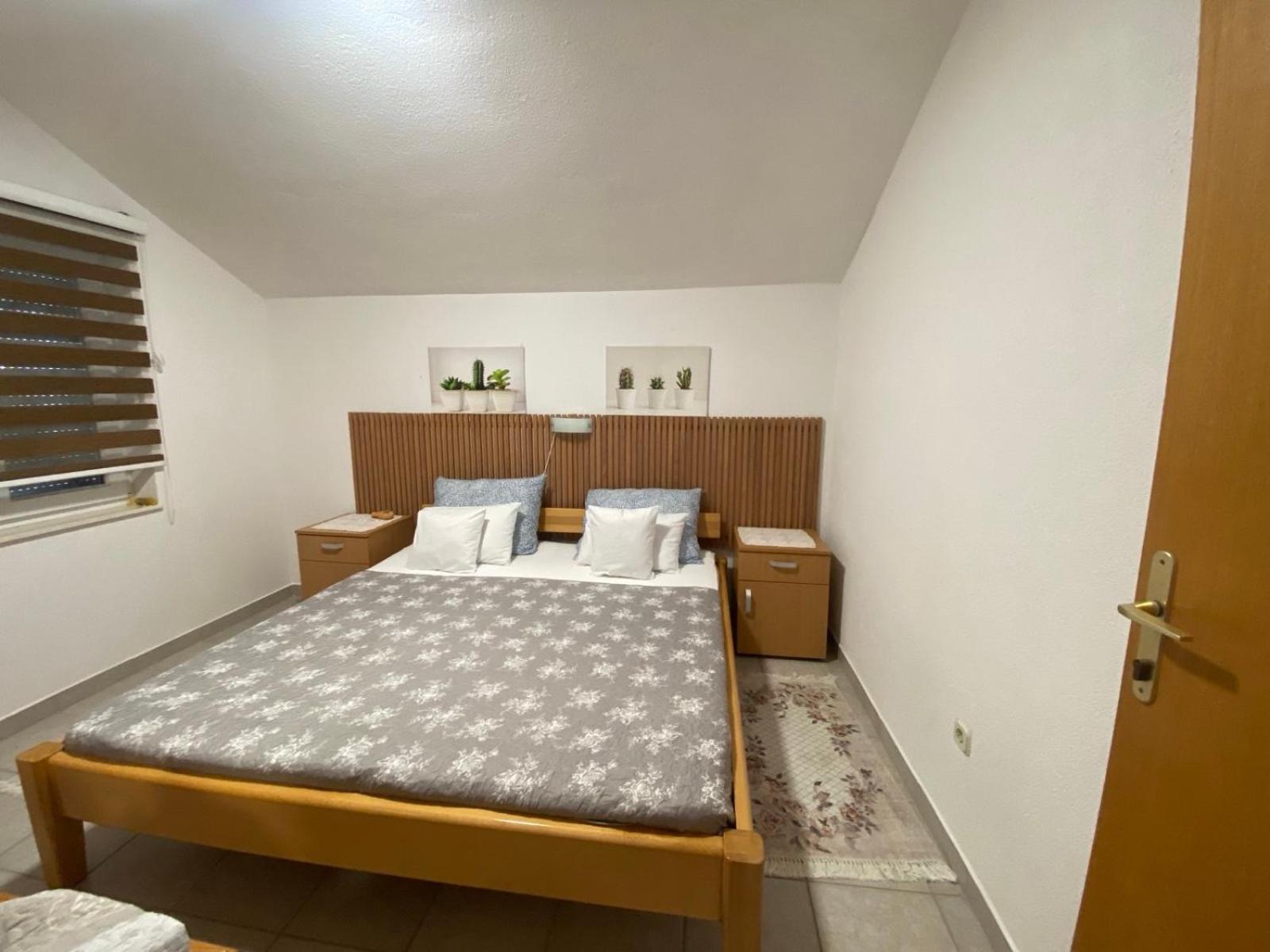 Apartmani Mia Trogir Exterior photo