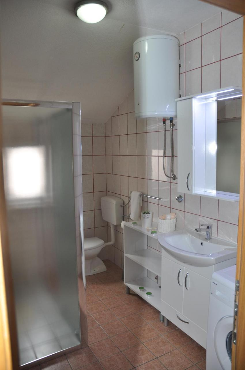 Apartmani Mia Trogir Exterior photo
